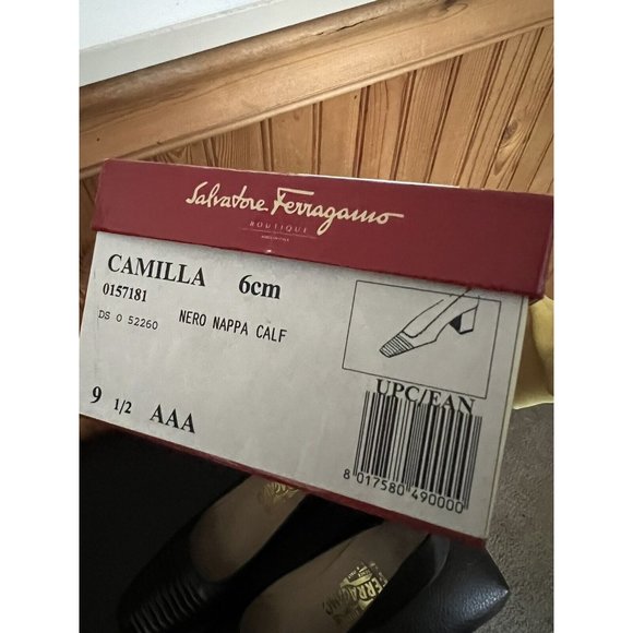 Salvatore Ferragamo Made in Italy Black Quilted Toe Block Heel Pump Size 9.5AAA - Picture 3 of 16